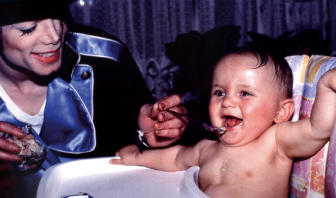 photo 28 in Michael Jackson gallery [id262406] 2010-06-08 00:00:00