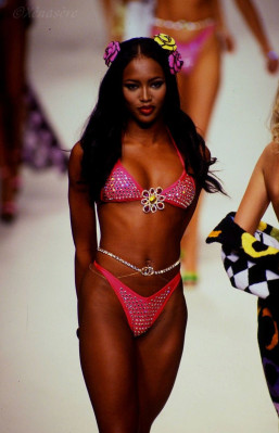 Naomi Campbell pic #1249046