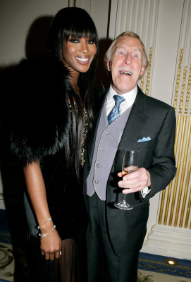 photo 9 in Naomi Campbell gallery [id314891] 2010-12-15 00:00:00