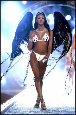 Naomi Campbell pic #848382