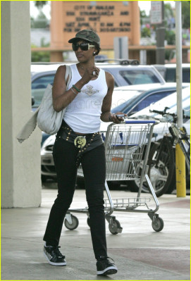 Naomi Campbell pic #847097