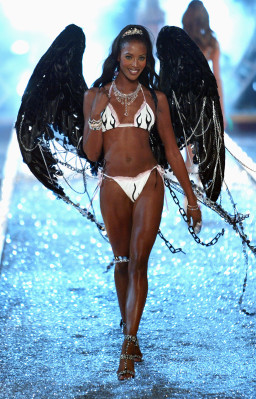 Naomi Campbell pic #1246303