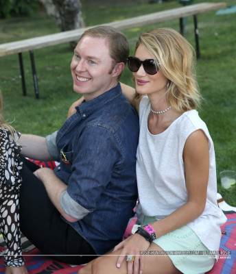 Rosie Huntington-Whitely pic #770276