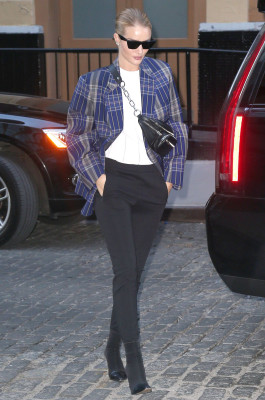 Rosie Huntington-Whitely pic #1112091