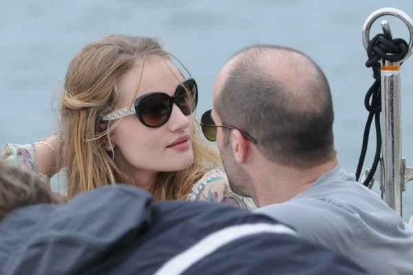 Rosie Huntington-Whitely pic #528359