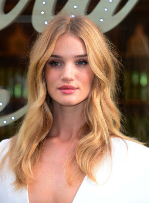 Rosie Huntington-Whitely pic #730599