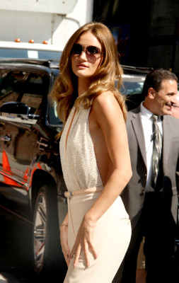 Rosie Huntington-Whitely pic #391154