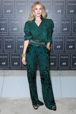 Rosie Huntington-Whitely pic #806599