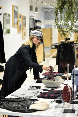 Rosie Huntington-Whitely pic #1112154