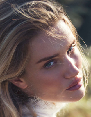 Rosie Huntington-Whitely pic #771748
