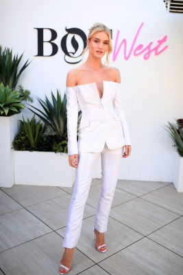 Rosie Huntington-Whitely pic #1112168