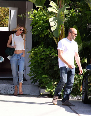 Rosie Huntington-Whitely pic #546088