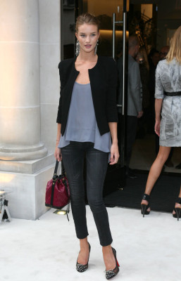 Rosie Huntington-Whitely pic #528369