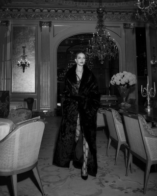 photo 5 in Rosie Huntington-Whitely gallery [id1355996] 2024-08-28 00:00:00