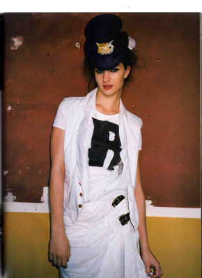 photo 11 in Rosie Huntington-Whitely gallery [id182304] 2009-09-22 00:00:00