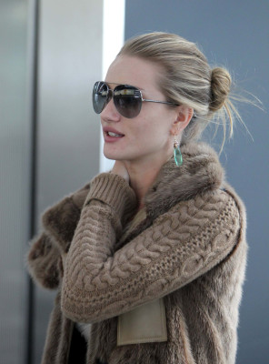 Rosie Huntington-Whitely pic #528355