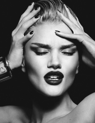 Rosie Huntington-Whitely pic #777144