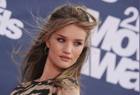 Rosie Huntington-Whitely pic #386673