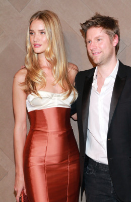 Rosie Huntington-Whitely pic #550129