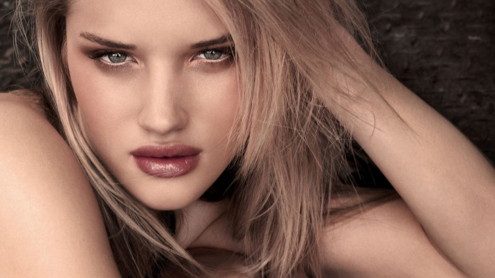 Rosie Huntington-Whitely pic #828623