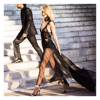 photo 6 in Rosie Huntington-Whitely gallery [id1154526] 2019-07-19 00:00:00