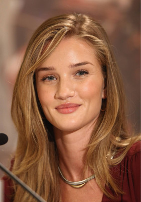 Rosie Huntington-Whitely pic #388543