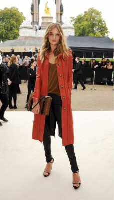 Rosie Huntington-Whitely pic #405724