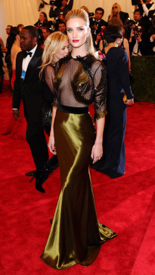 Rosie Huntington-Whitely pic #601747