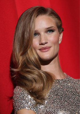 Rosie Huntington-Whitely pic #391700