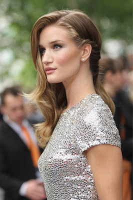 Rosie Huntington-Whitely pic #391703