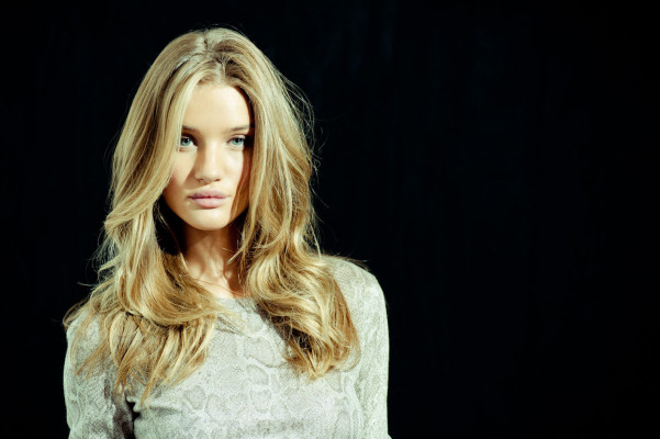 Rosie Huntington-Whitely pic #440950