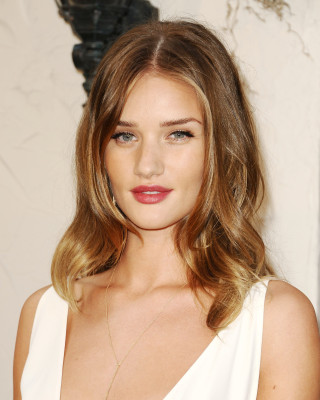 Rosie Huntington-Whitely pic #384419