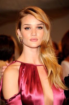 Rosie Huntington-Whitely pic #375564