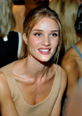 Rosie Huntington-Whitely pic #404716
