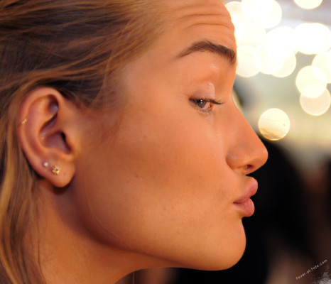 Rosie Huntington-Whitely pic #205056