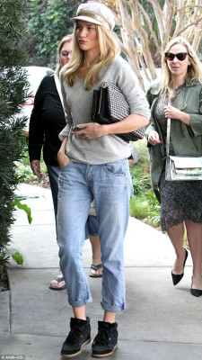 Rosie Huntington-Whitely pic #649322