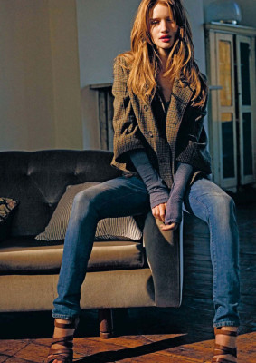 photo 13 in Rosie Huntington-Whitely gallery [id139225] 2009-03-17 00:00:00
