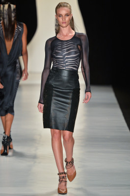 Rosie Huntington-Whitely pic #499443