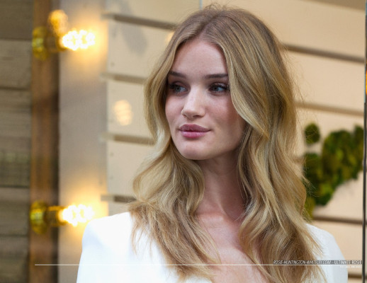 Rosie Huntington-Whitely pic #730596