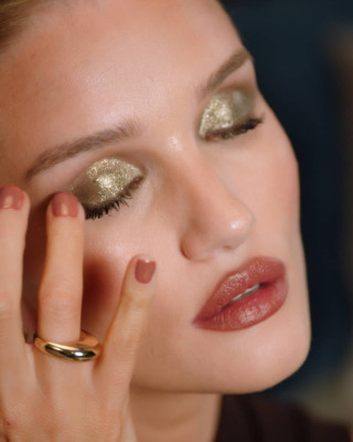 photo 26 in Rosie Huntington-Whitely gallery [id1241887] 2020-12-02 00:00:00