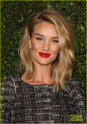 Rosie Huntington-Whitely pic #761893
