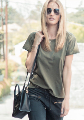 Rosie Huntington-Whitely pic #599689