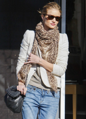 Rosie Huntington-Whitely pic #433056
