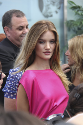 Rosie Huntington-Whitely pic #388071