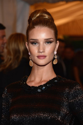 Rosie Huntington-Whitely pic #707361