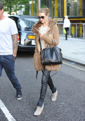 Rosie Huntington-Whitely pic #436169