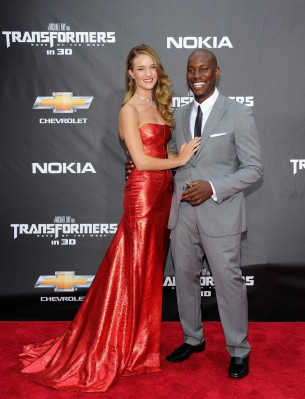 Rosie Huntington-Whitely pic #405661