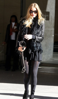 Rosie Huntington-Whitely pic #405646