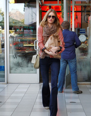 Rosie Huntington-Whitely pic #433965