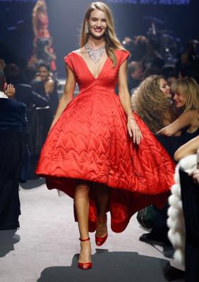 Rosie Huntington-Whitely pic #704120